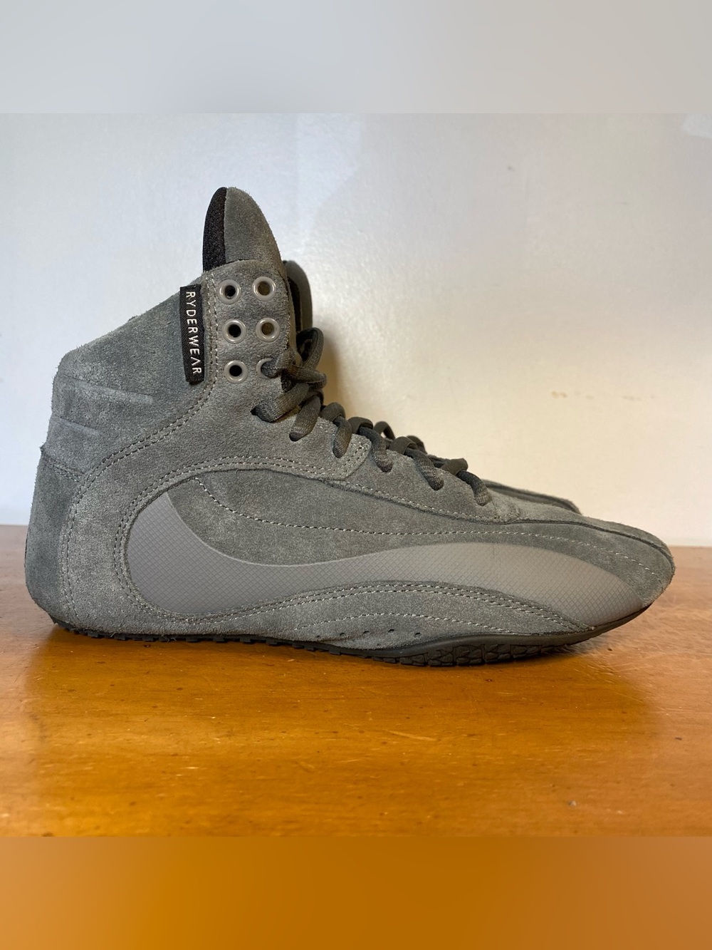 Ryderwear D-Mak Men’s 5 Gray Suede Athletic Gym Weightlifting Bodybuilding Shoes